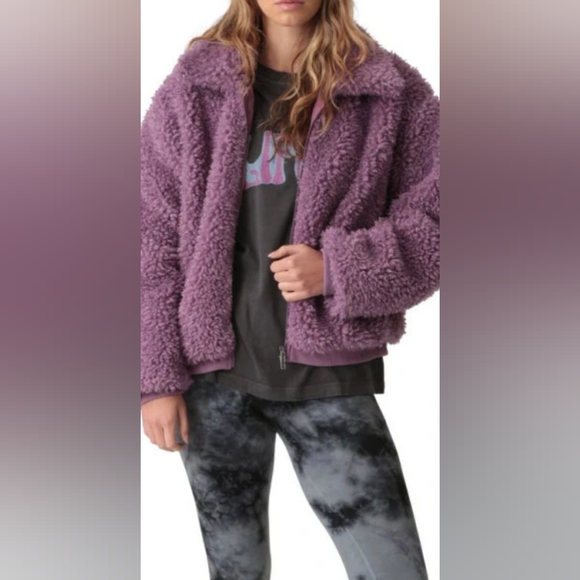 NWT Electric & Rose lilac furry bomber jacket, Size S - Picture 2 of 8
